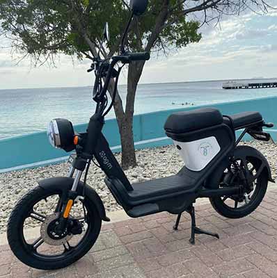 The Goccia electric scooter